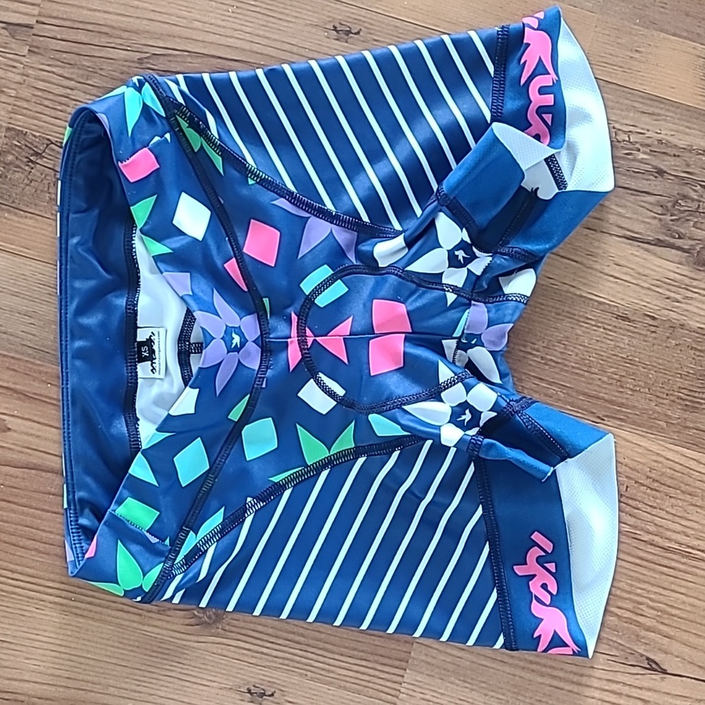 Smashfest Queen 4" trishorts XS